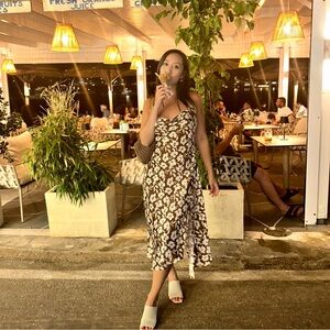 ASTR the Label Floral Brown and White Midi Dress